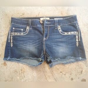 DAYTRIP WOMEN'S  CUT OFF DENIM SHORTS SIZE 31 (BUCKLE BRAND)